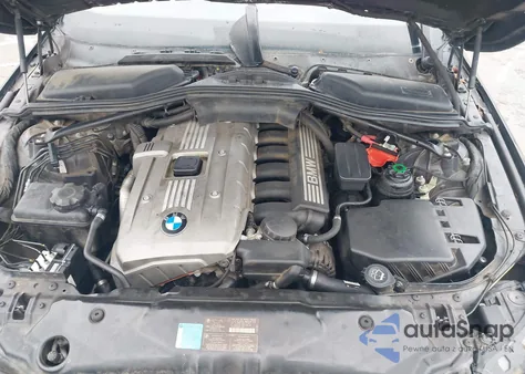 2007 BMW 525I из США, поврежденный, VIN WBANE535X7CY07191